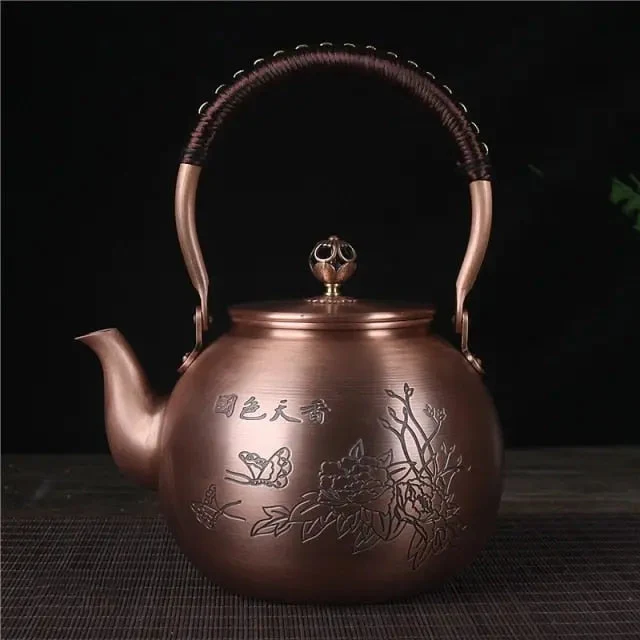 Théière en Cuivre Ronde Gravée Fleurs 1,5 L
