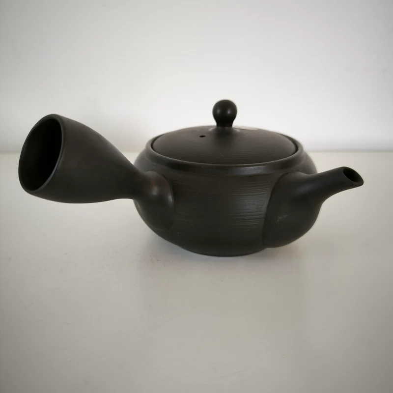 Théière Japonaise Tokoname Lefty Kyusu 330-360ml