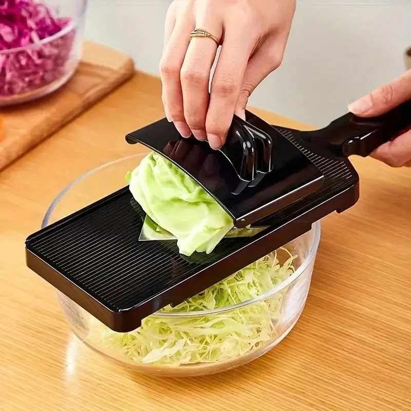 MANDOLINE JAPONAISE EN V