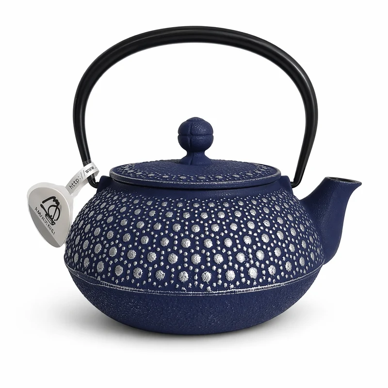 Théière Bleue en Fonte Iwachu Kikko 650 ou 900ml