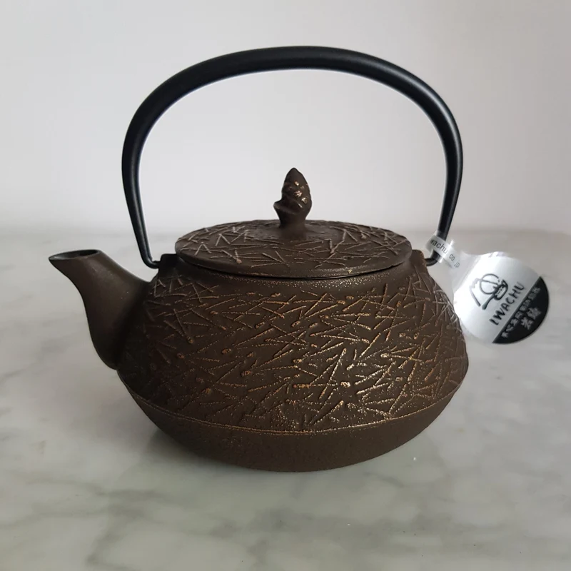 Théière en Fonte Iwachu Matsuba 600mL