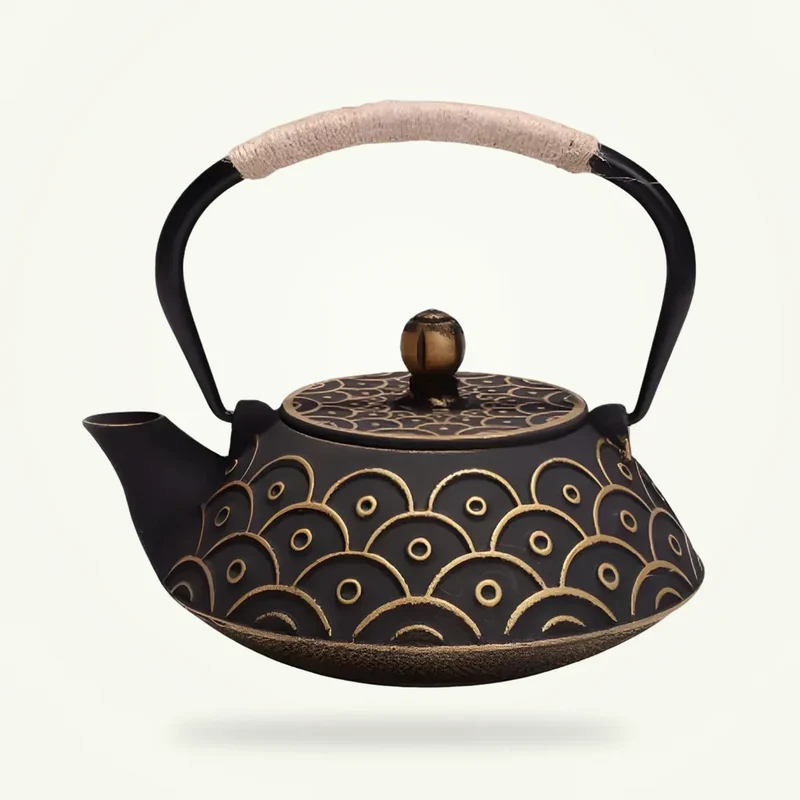 Théière en Fonte Noir Écailles d'Or