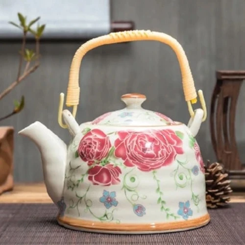 THÉIÈRE EN PORCELAINE CHINOISE - 900 ml