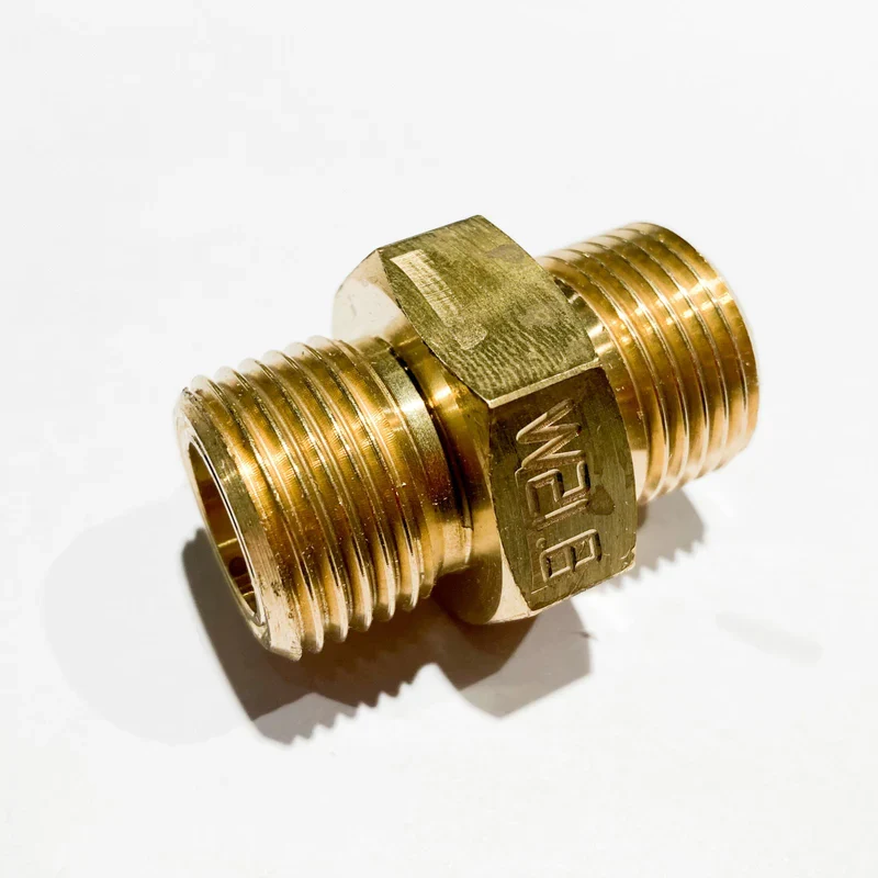 Raccord adaptateur en laiton pour détendeur CO2/O2 et bouteille d'azote - C5419000